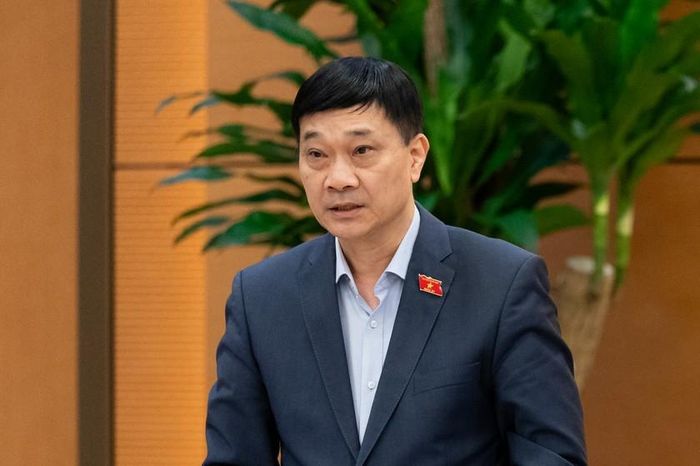 Phó Chủ tịch Quốc hội Vũ Hồng Thanh phát biểu kết luận. (Ảnh: Cổng TTĐTQH)