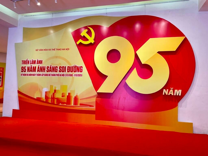 95 năm qua, Đảng bộ thành phố Hà Nội đã lãnh đạo xây dựng Thủ đô không ngừng phát triển, xứng đáng là “Thủ đô của lương tri và phẩm giá con người”, “Thành phố vì hòa bình”, “Thủ đô Anh hùng”. Ảnh minh họa: nguoihanoi.vn