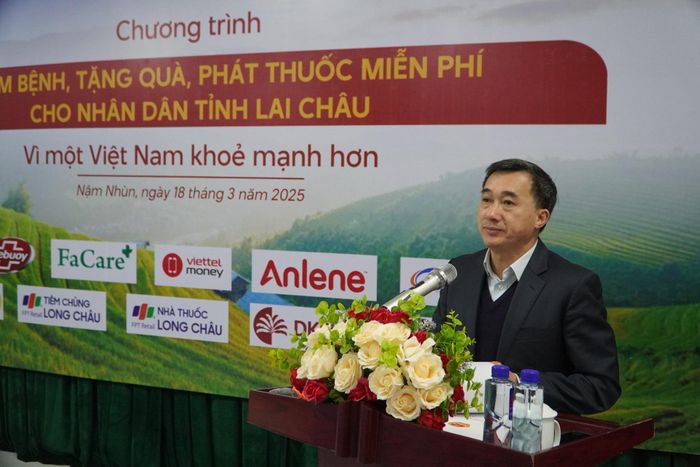 GS.TS. Trần Văn Thuấn, Thứ trưởng Bộ Y tế, Chủ tịch Hội đồng Y khoa Quốc gia phát biểu tại Chương trình.