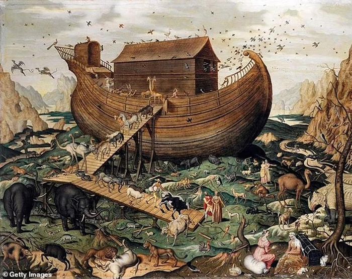 Theo Kinh thánh, con tàu của Noah đã cứu nhân loại và tất cả các loài động vật khỏi sự hủy diệt trong trận Đại hồng thủy thời cổ đại