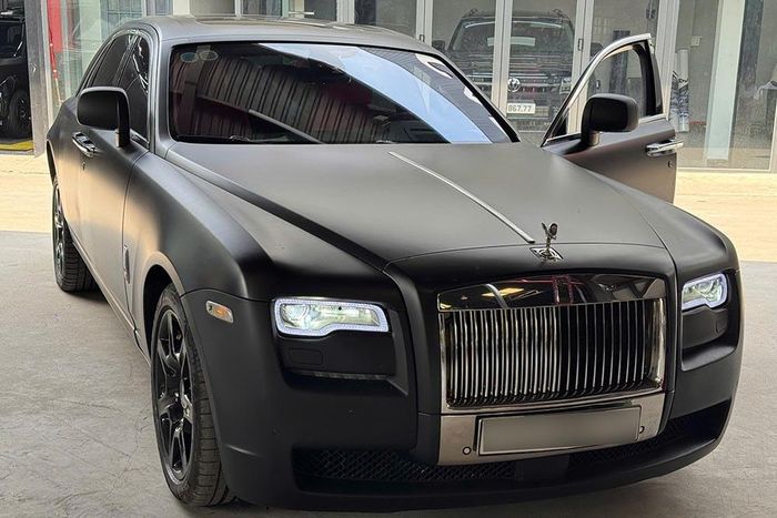 Xe siêu sang Rolls-Royce Ghost của Ngọc Trinh được bán lại. Ảnh: Hồng Phúc
