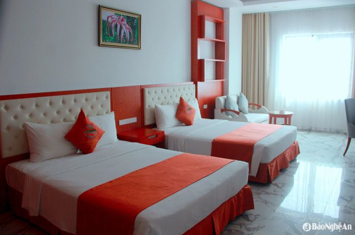 Nhiều phòng ốc tại các cơ sở lưu trú được nâng cấp, phục vụ du khách đến nghỉ dưỡng. Ảnh: Quang An
