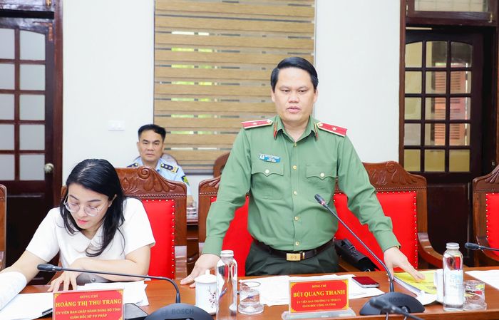 Đồng chí Thiếu tướng Bùi Quang Thanh - Giám đốc Công an tỉnh phát biểu tại hội nghị. Ảnh: Phạm Bằng