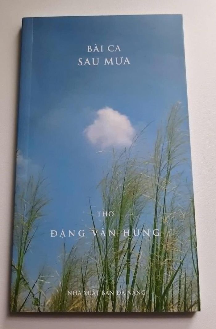 Tập thơ “Bài ca sau mưa”
