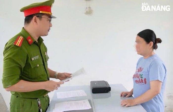 Đầu năm 2025, đối tượng Phạm Đỗ Thanh Tịnh quay lại Đà Nẵng, tìm cách che giấu thân phận bằng việc làm nhân viên trong một khách sạn trên địa bàn quận Hải Châu. ẢNH: ĐVCC