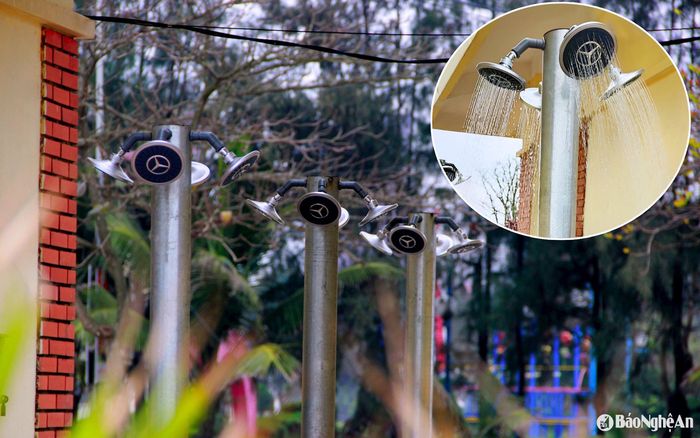 Hệ thống tắm nước ngọt miễn phí tại biển Cửa Lò đã được lắp đặt và chạy thử nghiệm. Ảnh: Quang An