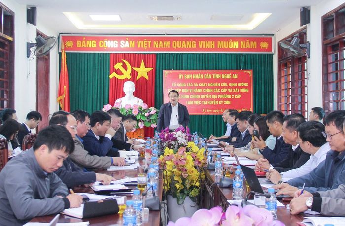 Quang cảnh cuộc làm việc. Ảnh: Mai hoa
