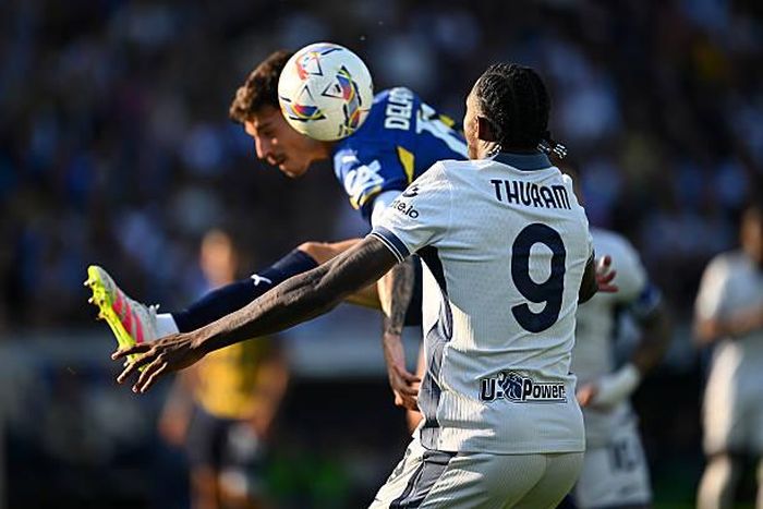 Inter Milan bị chủ nhà Parma cầm hòa 2-2 ở vòng 31 Serie A