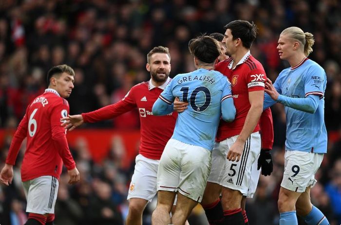 Man City sẽ có chuyến hành quân tới Old Trafford tại vòng 30 Ngoại hạng Anh