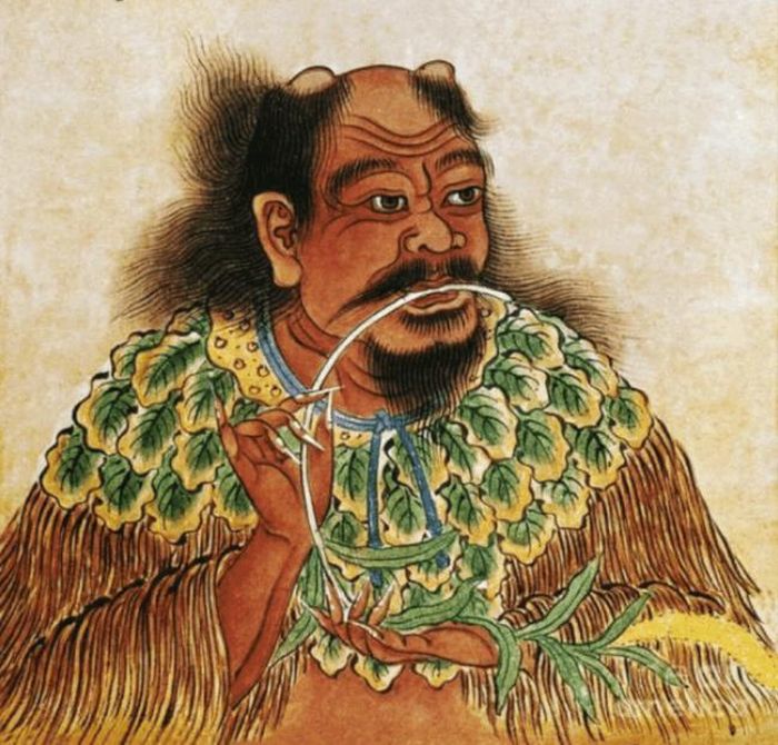 Thần Nông được sử sách Trung Hoa miêu tả là: “người có đầu giống đầu bò, sừng nhọn, trán đồng, đầu sắt, đuôi bọ cạp, chân rết”. Ảnh: IE