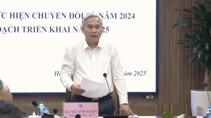 Tổng giám đốc Tập đoàn, Phó Trưởng ban chỉ đạo chuyển đổi số Tập đoàn Vũ Anh Tuấn phát biểu chỉ đạo tại cuộc họp