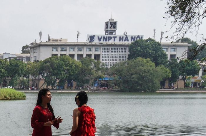 Tòa nhà Bưu điện Hà Nội nay đã mang tên VNPT Hà Nội