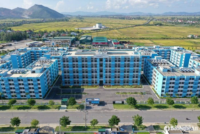 Ký túc xá Nhà máy Luxshare-ICT Nghệ An ở Khu công nghiệp VSIP Nghệ An. Ảnh: Trân Châu