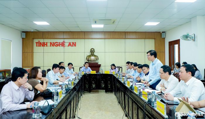 Quang cảnh phiên tiếp công dân tháng 4/2025 của Chủ tịch UBND tỉnh Nghệ An Lê Hồng Vinh. Ảnh: Thành Duy