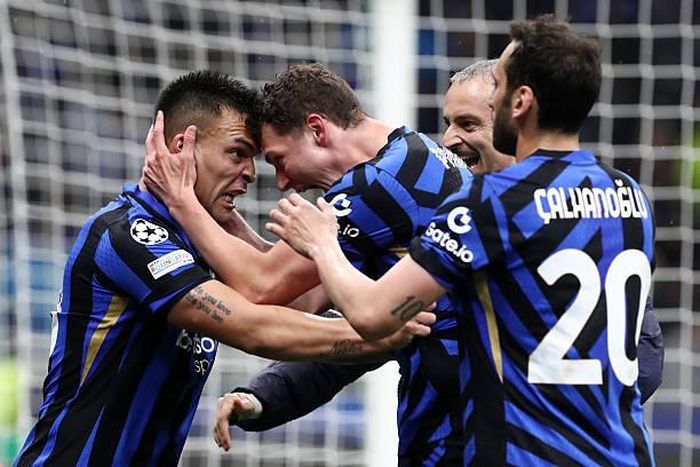 Inter Milan thắng Bayern Munich 4-3 chung cuộc, vào bán kết cúp C1