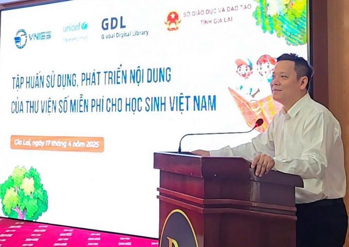  GS.TS Lê Anh Vinh. 