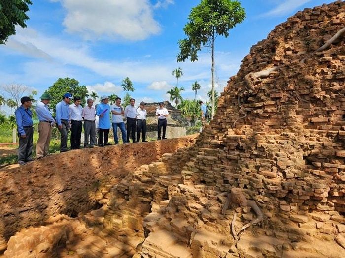 Di tích Tháp đôi Liễu Cốc từng được khai quật khảo cổ vào năm 2024. Ảnh: TP