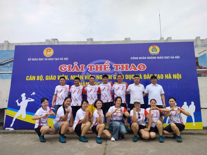 Các Vận động viên thể hiện tinh thần trước giờ thi đấu.