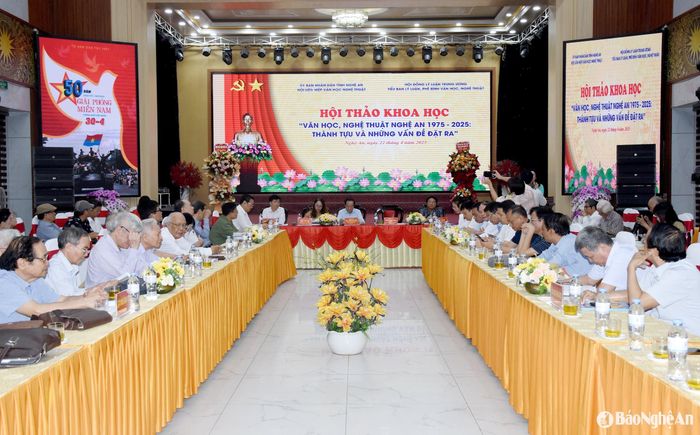 Quang cảnh Hội thảo. Ảnh: Công Kiên
