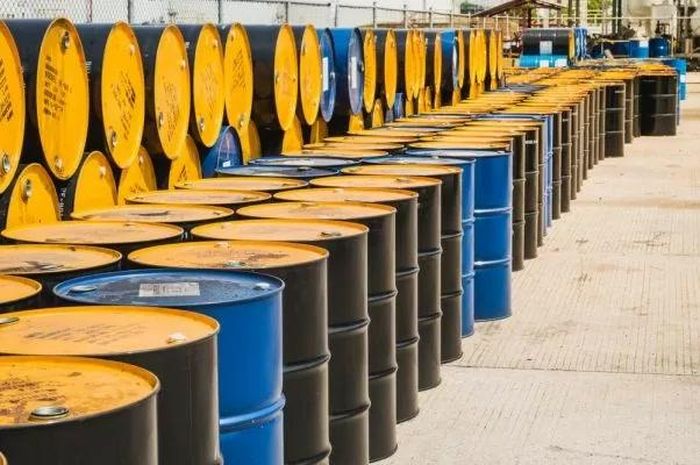Trong tuần 14 - 20/4, giá dầu thô Brent và WTI lần lượt tăng mạnh lên 67,96 USD/thùng và 64,68 USD/thùng. Ảnh minh họa