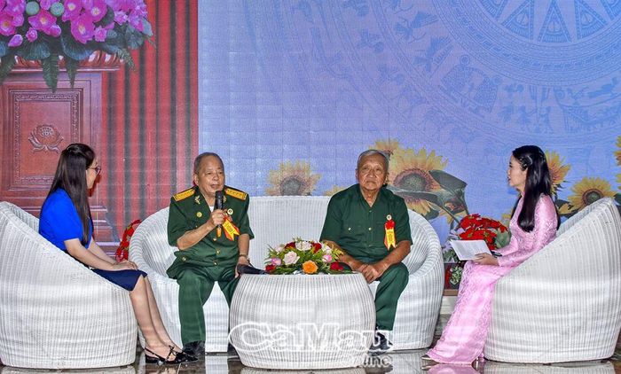 Tọa đàm cùng các nhân chứng lịch sử giải phóng Cà Mau, góp phần vào chiến thắng mùa xuân 1975, thống nhất đất nước.
