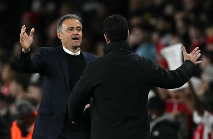 "Trò" Mikel Arteta từng đánh bại "thầy" Luis Enrique ở cúp C1 mùa này