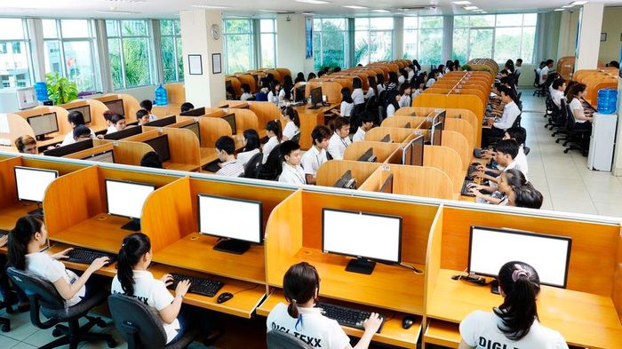 Công ty DIGI-TEXX (100% vốn đầu tư từ Đức) chuyên về lĩnh vực công nghệ thông tin tại Công viên phần mềm Quang Trung (Thành phố Hồ Chí Minh). Ảnh: TTXVN
