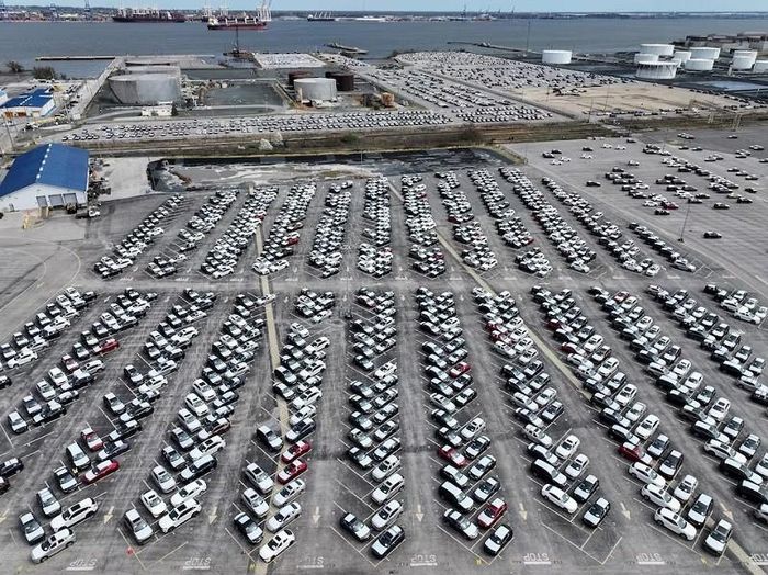 Ô tô tại cảng Baltimore, Maryland (Mỹ) ngày 2/4/2025. Ảnh: Reuters