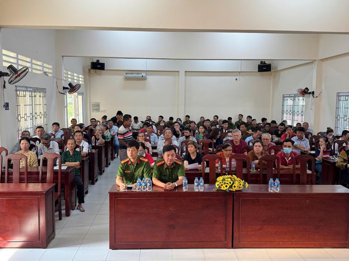 Đông đảo nhân dân P1, Q.Gò Vấp tham gia buổi tuyên truyền, thực hành PCCC