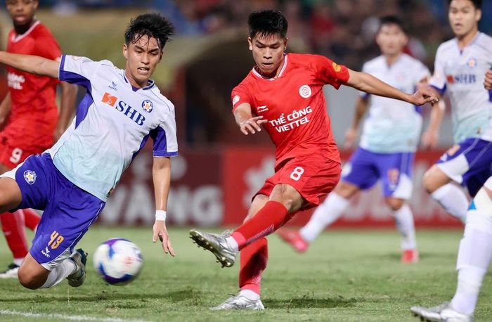Thể Công Viettel có chiến thắng đậm bậc nhất V-League mùa này trước SHB Đà Nẵng tối 2/5. Ảnh: Hoàng Linh