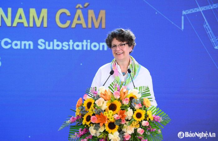 Bà Helga Margarete Barth - Đại sứ CHLB Đức tại Việt Nam phát biểu tại buổi lễ. Ảnh: Thành Cường