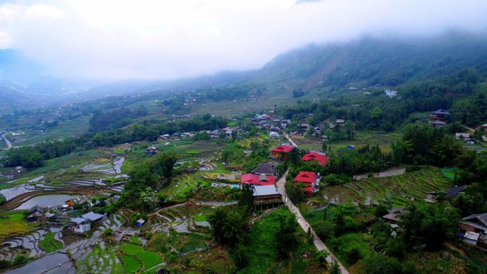  Góc nhỏ Mường Hoa trong mây. 