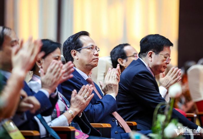 Bộ trưởng Bộ Dân tộc và Tôn giáo Đào Ngọc Dung tại Lễ bế mạc Đại lễ Vesak 2025.