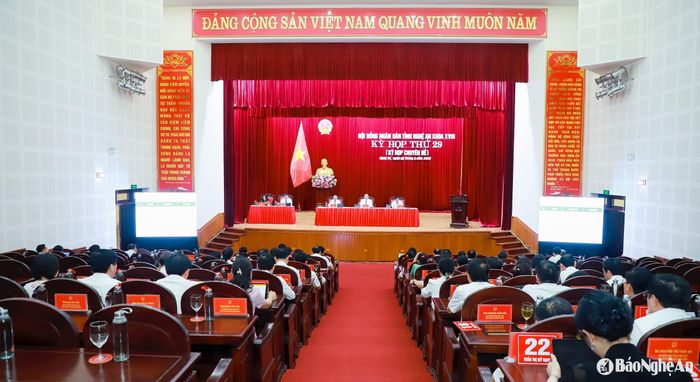 Quang cảnh Kỳ họp thứ 29, HĐND tỉnh Nghệ An khóa XVIII. Ảnh: Thành Duy