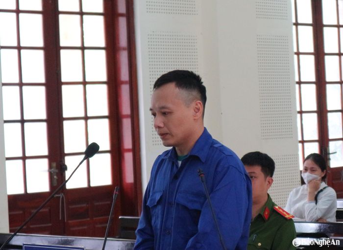 Bị cáo Nguyễn Kỳ Linh lĩnh án 8 năm 6 tháng tù. Ảnh: Trần Vũ