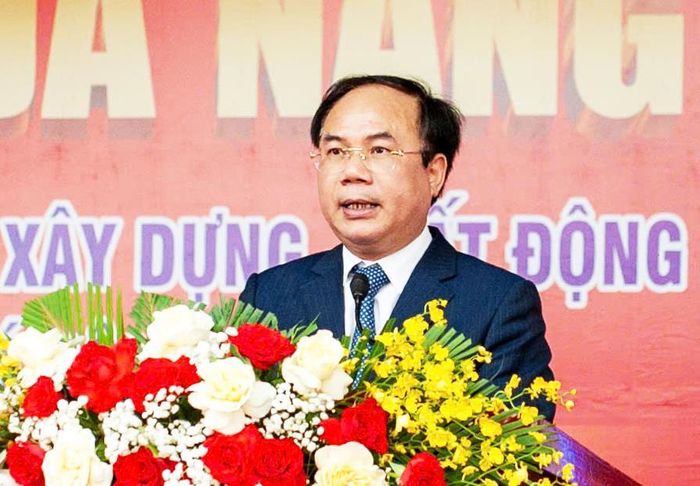 Thứ trưởng Bộ Xây dựng Nguyễn Văn Sinh phát biểu tại lễ khai mạc Triển lãm.