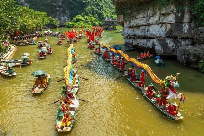 Lễ hội Tràng An năm 2025.