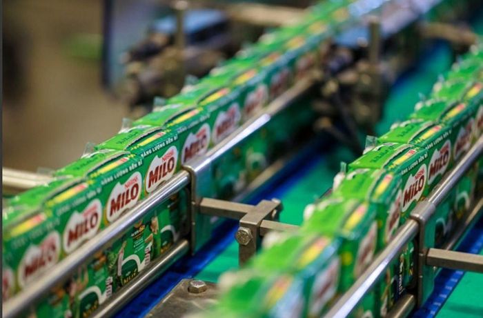 Dây chuyền sản xuất sữa MILO.