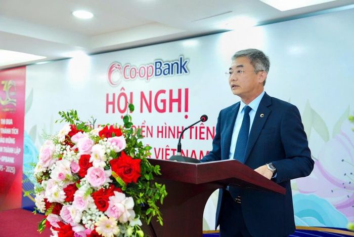 Theo Chủ tịch Hội đồng quản trị Co-opBank Nguyễn Quốc Cường, các phong trào thi đua mang tính thiết thực, lan tỏa mạnh mẽ, trở thành nguồn động viên to lớn, khơi dậy lòng yêu nghề phấn đấu hoàn thành nhiệm vụ, góp phần phát triển Co-opBank trong giai đoạn mới.