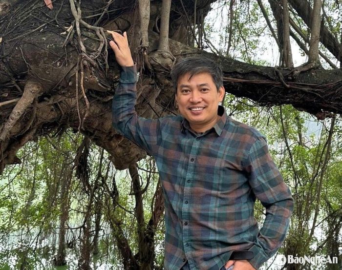 Họa sĩ trẻ Hồ Huy Hùng. Ảnh: NVCC