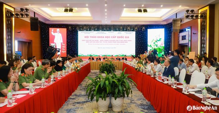 Quang cảnh Hội thảo khoa học cấp quốc gia: “Chủ tịch Hồ Chí Minh - Biểu tượng cao đẹp của ý chí, khát vọng độc lập của dân tộc, tự do, hạnh phúc cho nhân dân”.Ảnh: Thành Duy