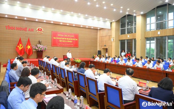 Tổng Bí thư Tô Lâm làm việc với Ban Thường vụ Tỉnh ủy Nghệ An. Ảnh: Thành Cường