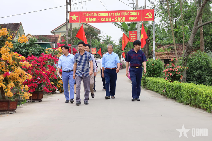 Làng quê huyện Nam Đàn đạt chuẩn nông thôn mới nâng cao. 