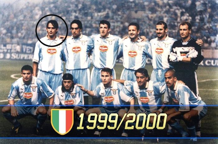 Năm 2000, Simone Inzaghi (khoanh tròn) từng cùng Lazio vô địch ở vòng cuối cùng