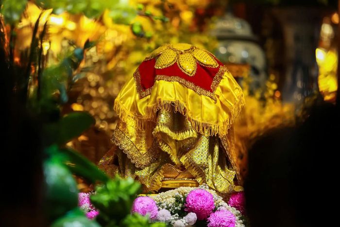 Theo kế hoạch, xá lợi Phật sẽ được tôn trí tại chùa Phúc Sơn trong hai ngày (23-24/5) để người dân và Phật tử từ khắp nơi đến chiêm bái và tham dự các hoạt động tâm linh, thiện nguyện do nhà chùa tổ chức.