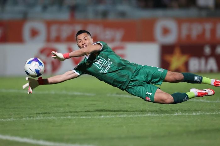 Đình Triệu thể hiện phong độ cao trong màu áo CLB Hải Phòng.Ảnh: Hoàng Linh