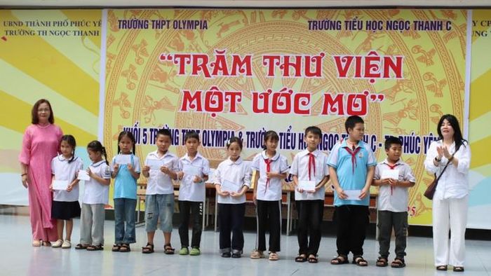  Dự án cũng dành sự quan tâm tới các em học sinh có hoàn cảnh khó khăn.