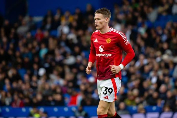 McTominay không được trọng dụng ở MU