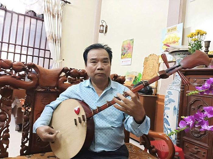 Nghệ nhân Ưu tú Nguyễn Như Chi đã dành gần nửa đời người gắn bó, cống hiến và lan tỏa tình yêu nghệ thuật dân gian
