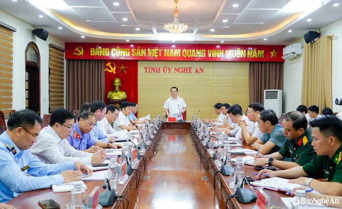 Quang cảnh Hội nghị Giao ban Thường trực Tỉnh ủy với khối Nội chính tháng 5/2025. Ảnh: Phạm Bằng